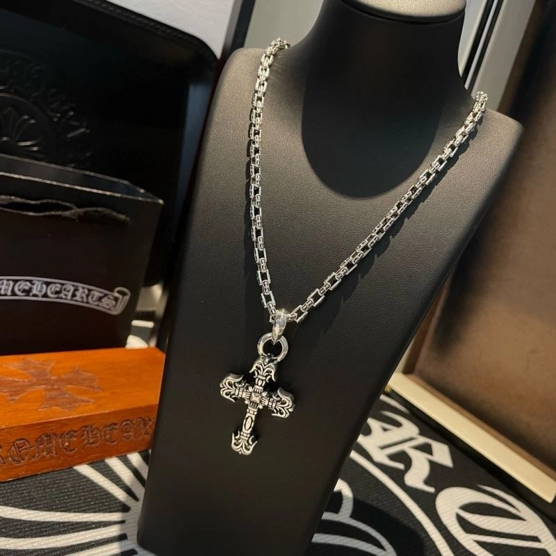 Breathable Chrome Hearts Necklaces 242171