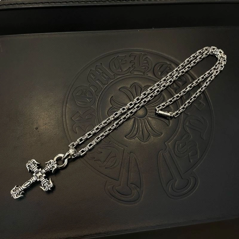 Breathable Chrome Hearts Necklaces 242171