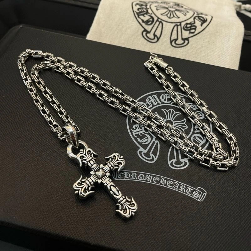 Breathable Chrome Hearts Necklaces 242171