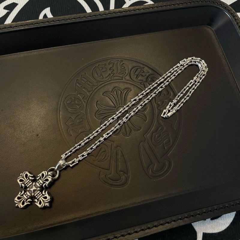 Breathable Chrome Hearts Necklaces 242178