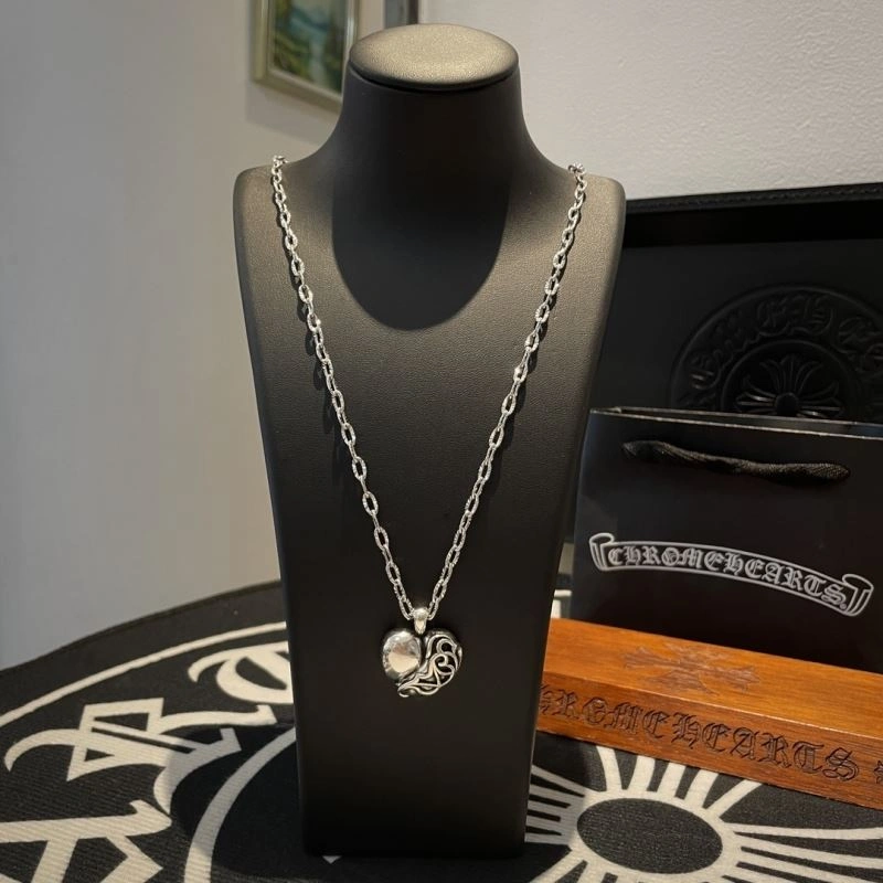 Cozy Chrome Hearts Necklaces 242192