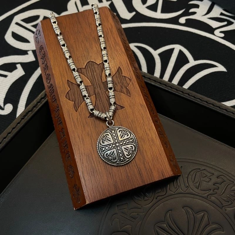WaterResistant Chrome Hearts Necklaces 242194