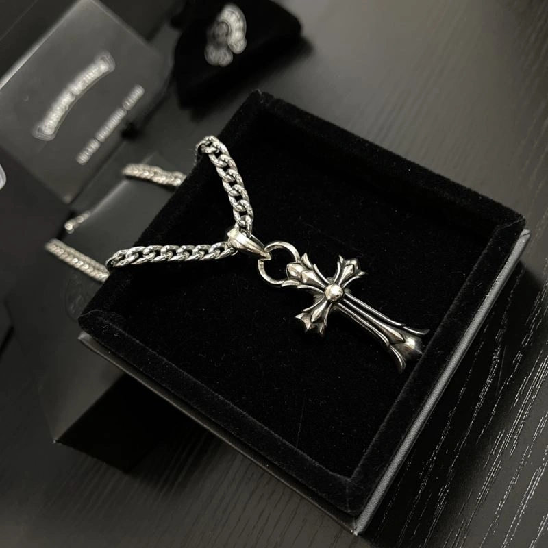 Fashionable Chrome Hearts Necklaces 242177
