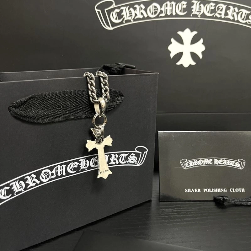 Fashionable Chrome Hearts Necklaces 242177