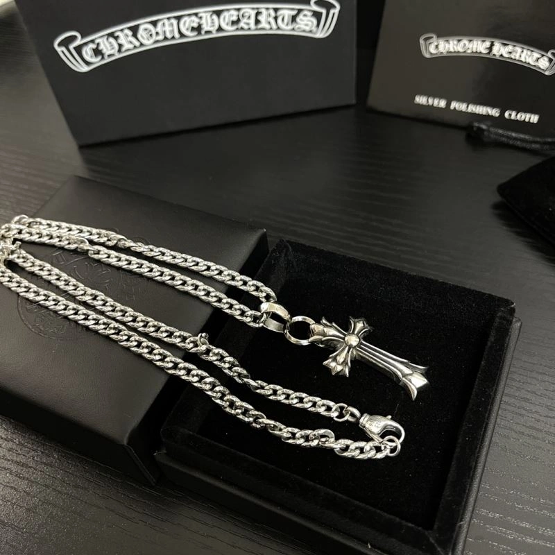 Fashionable Chrome Hearts Necklaces 242177