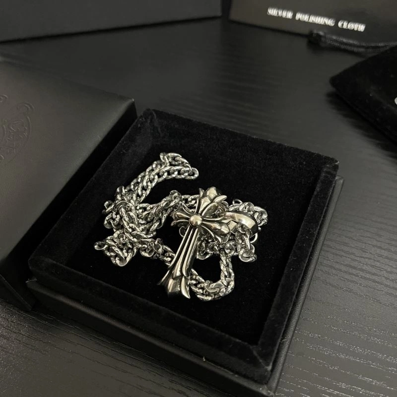 Fashionable Chrome Hearts Necklaces 242177