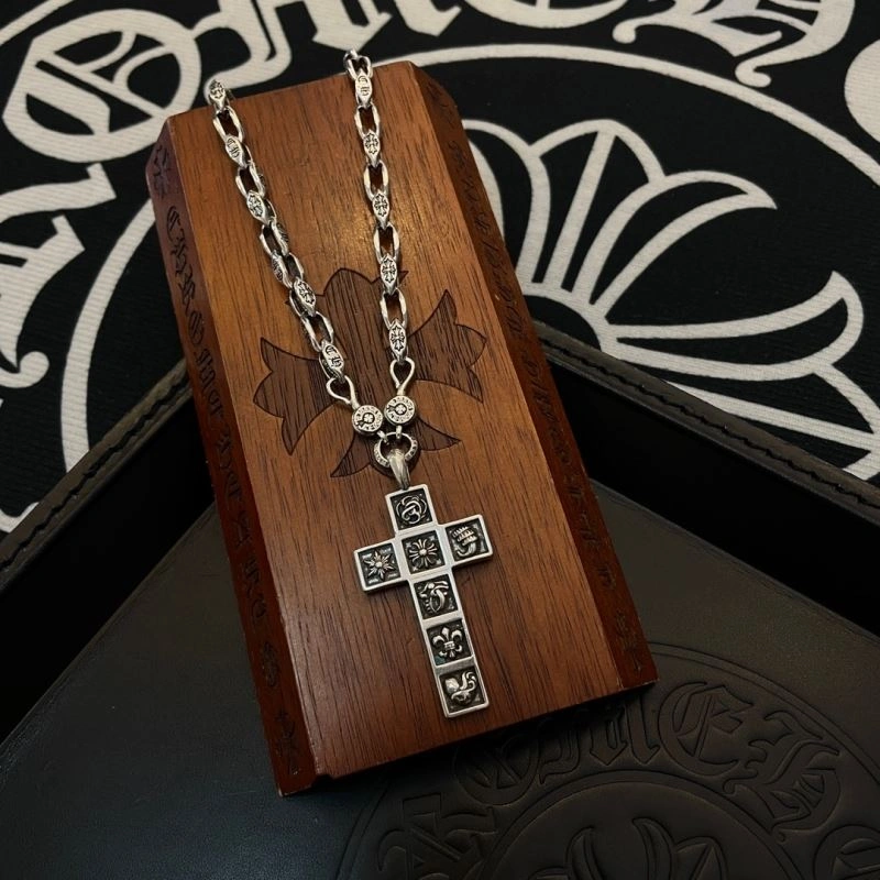 Modern Chrome Hearts Necklaces 242169