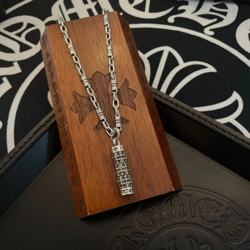 SoftTouch Chrome Hearts Necklaces 242185