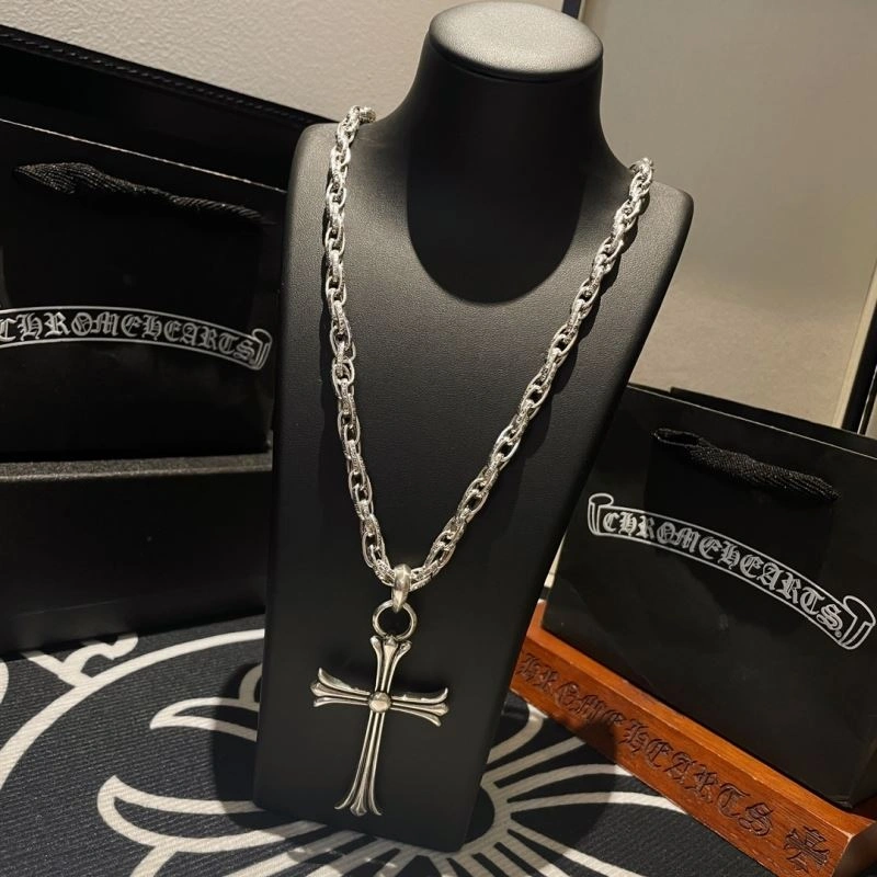 Sophisticated Chrome Hearts Necklaces 242164