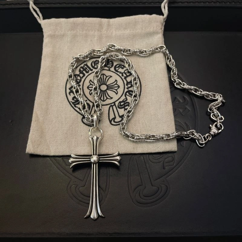 Sophisticated Chrome Hearts Necklaces 242164