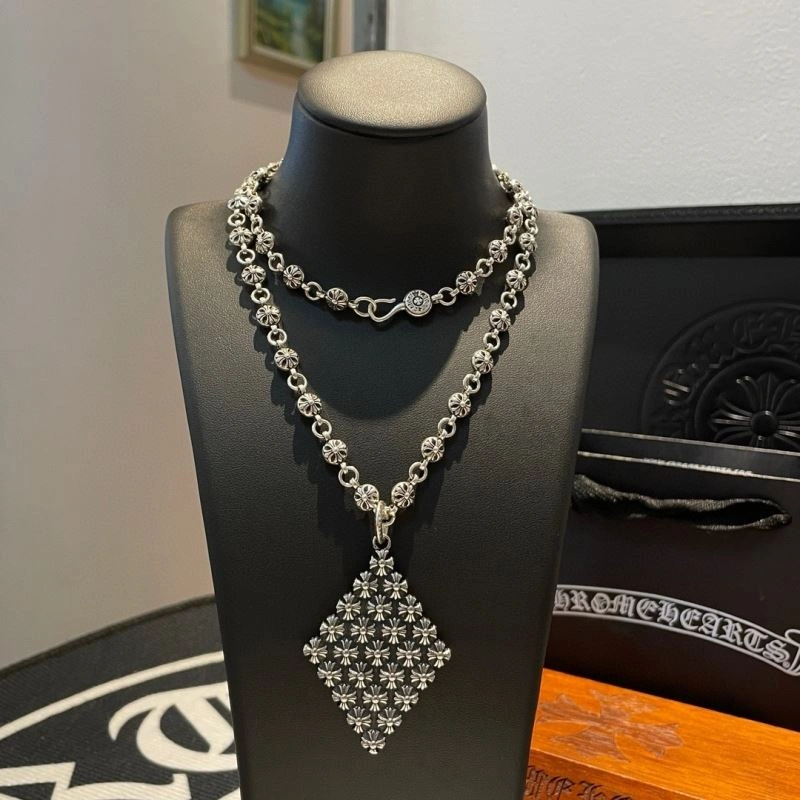OdorResistant Chrome Hearts Necklaces 242158
