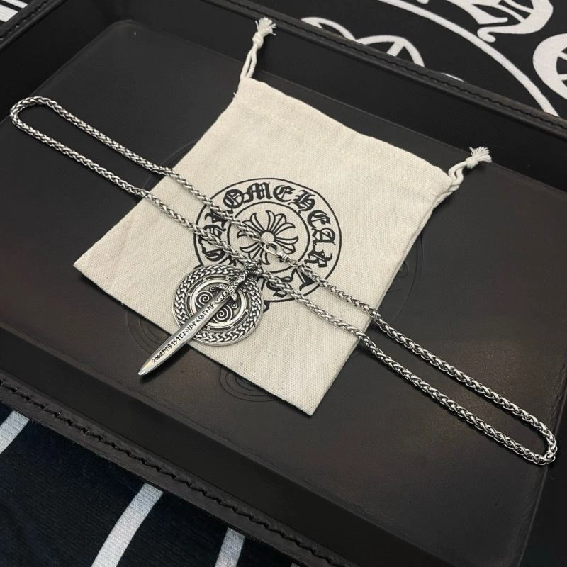 Seasonal Chrome Hearts Necklaces 242130