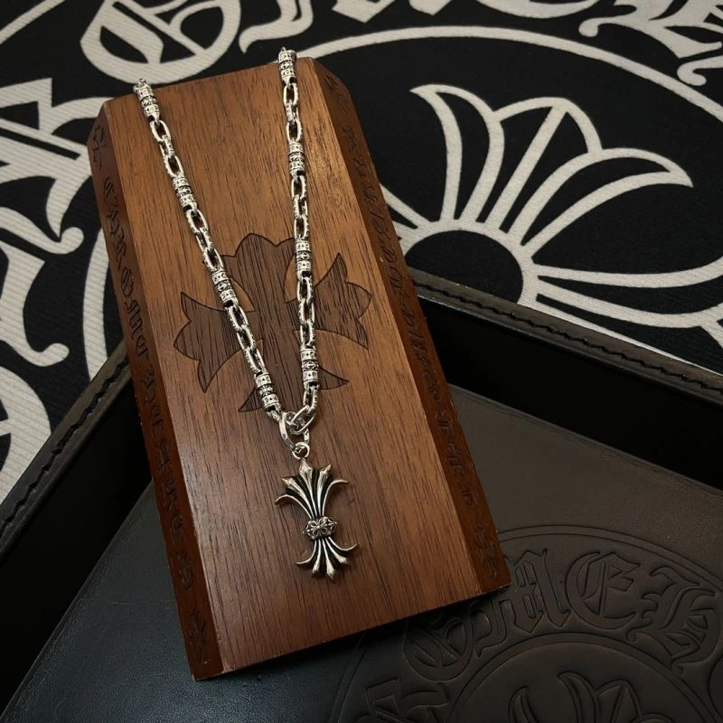 Lightweight Chrome Hearts Necklaces 242147