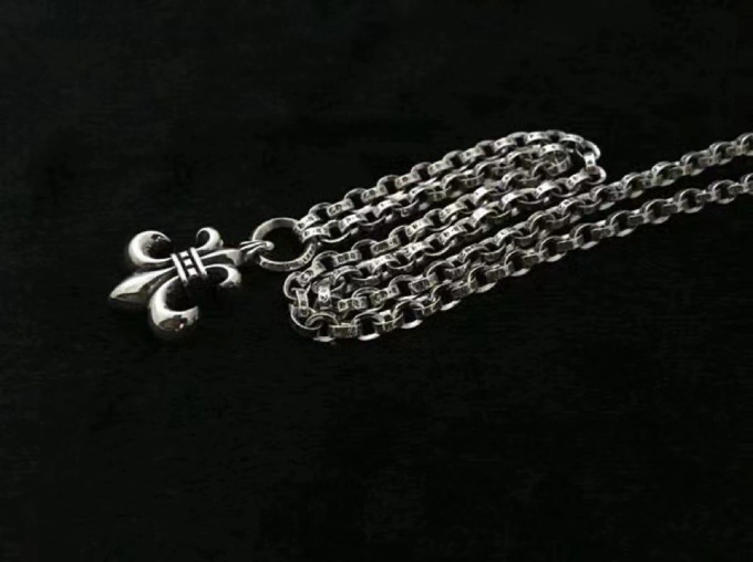 Classic Chrome Hearts Necklaces 242078