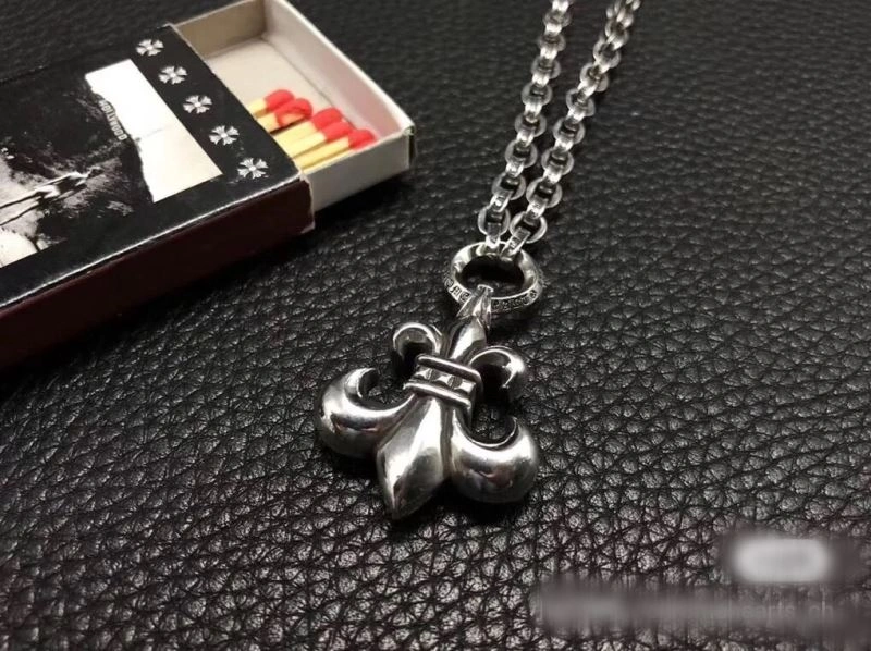 Classic Chrome Hearts Necklaces 242078