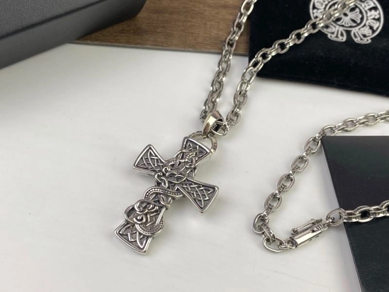 Upgraded Chrome Hearts Necklaces 242082
