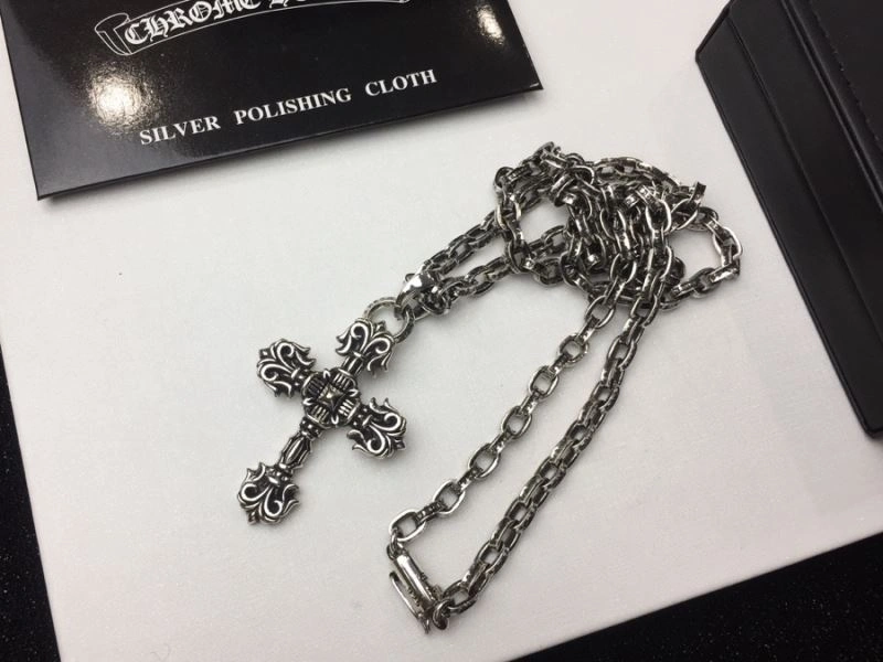 Lightweight Chrome Hearts Necklaces 242081
