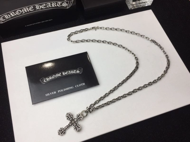 Lightweight Chrome Hearts Necklaces 242081