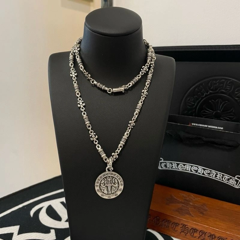 Flexible Chrome Hearts Necklaces 242075