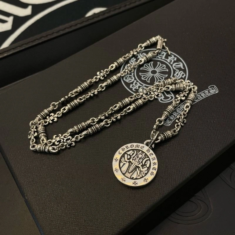 Flexible Chrome Hearts Necklaces 242075