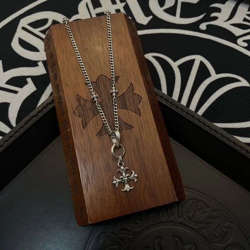 WellDesigned Chrome Hearts Necklaces 242063