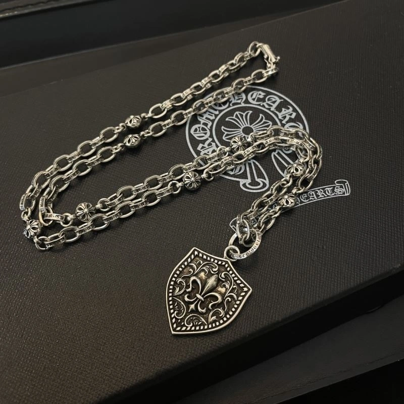 Bold Chrome Hearts Necklaces 242061