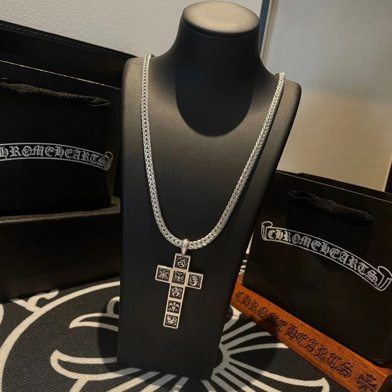 Colorful Chrome Hearts Necklaces 242044