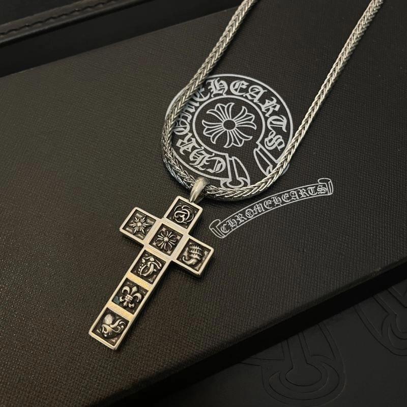 Colorful Chrome Hearts Necklaces 242044