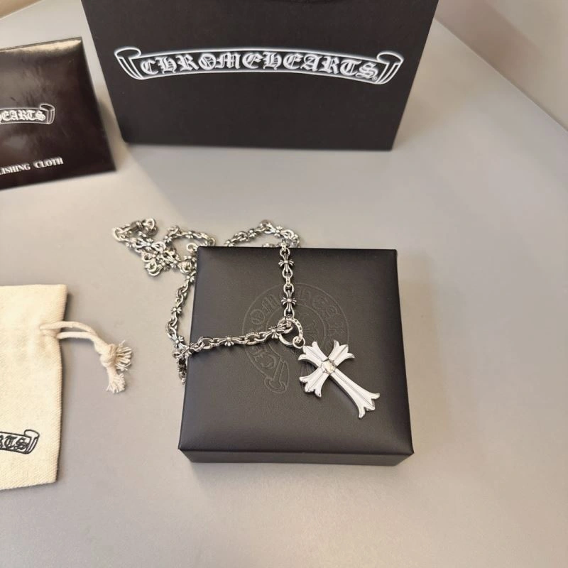 FreshLook Chrome Hearts Necklaces 242036