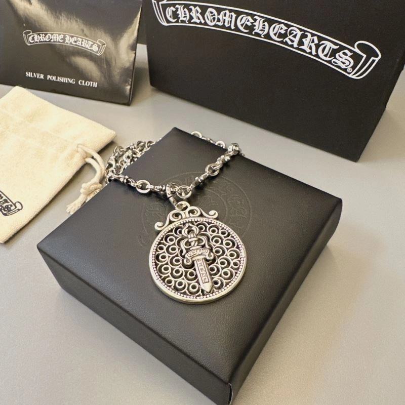 WaterResistant Chrome Hearts Necklaces 242033