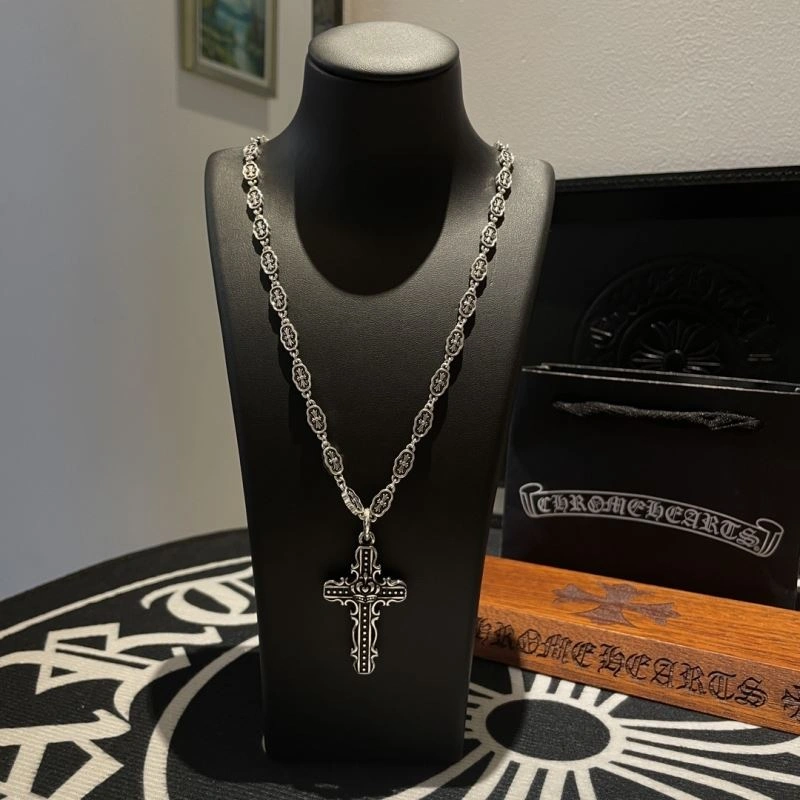 Bright Chrome Hearts Necklaces 242021