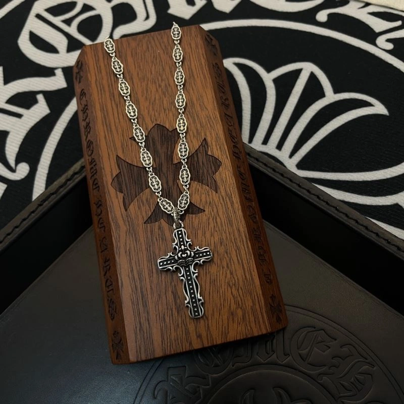 Bright Chrome Hearts Necklaces 242021