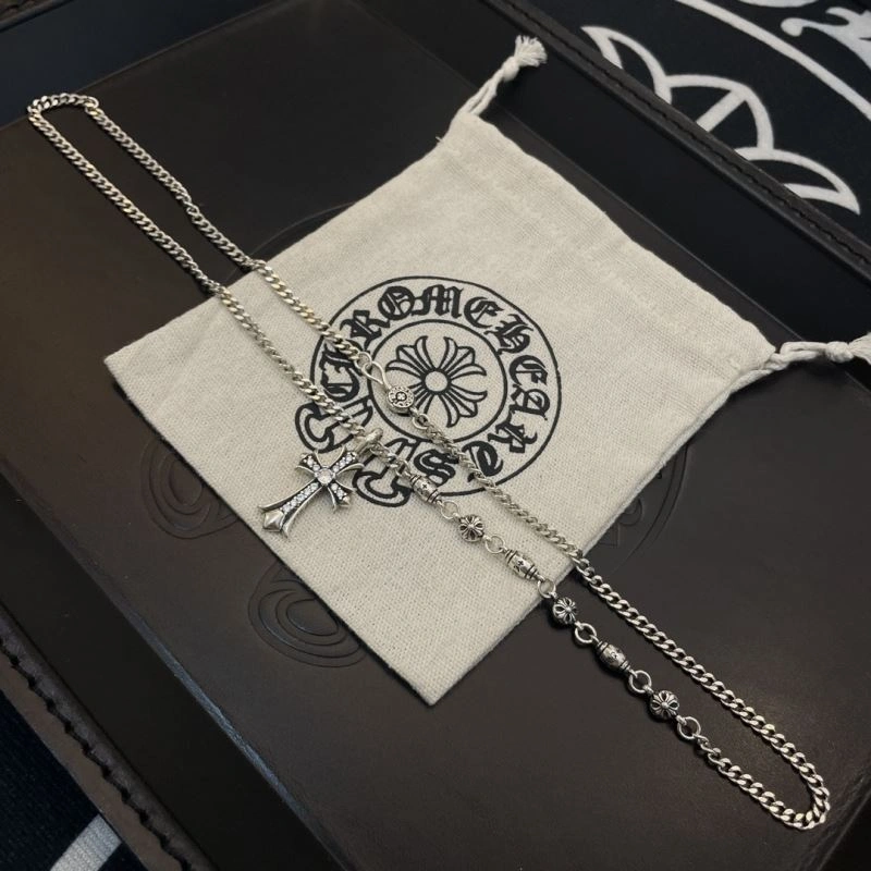 Cozy Chrome Hearts Necklaces 242006