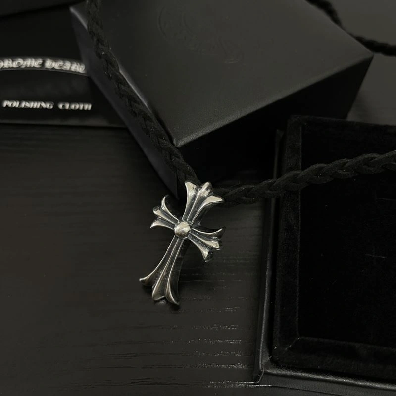 Stretchable Chrome Hearts Necklaces 242009