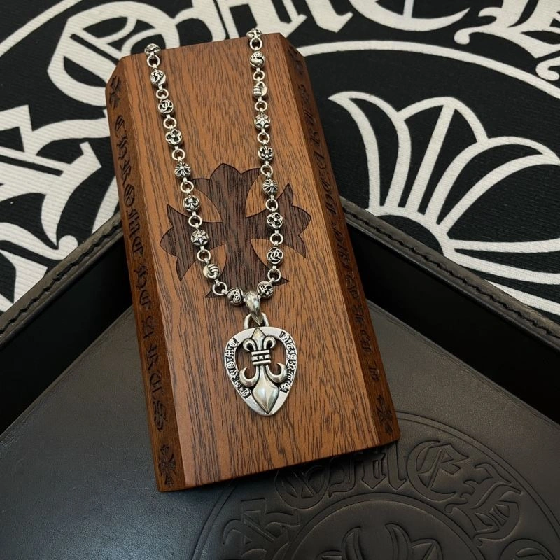 Chrome Hearts Necklaces OnTrend 241986