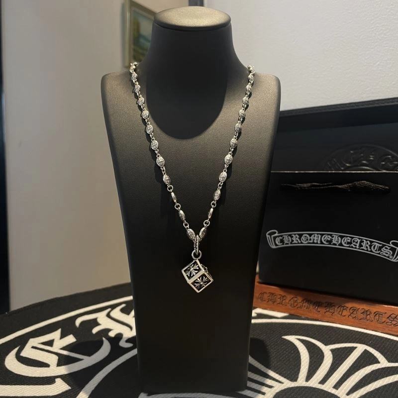 Chrome Hearts Necklaces Elegant 242736