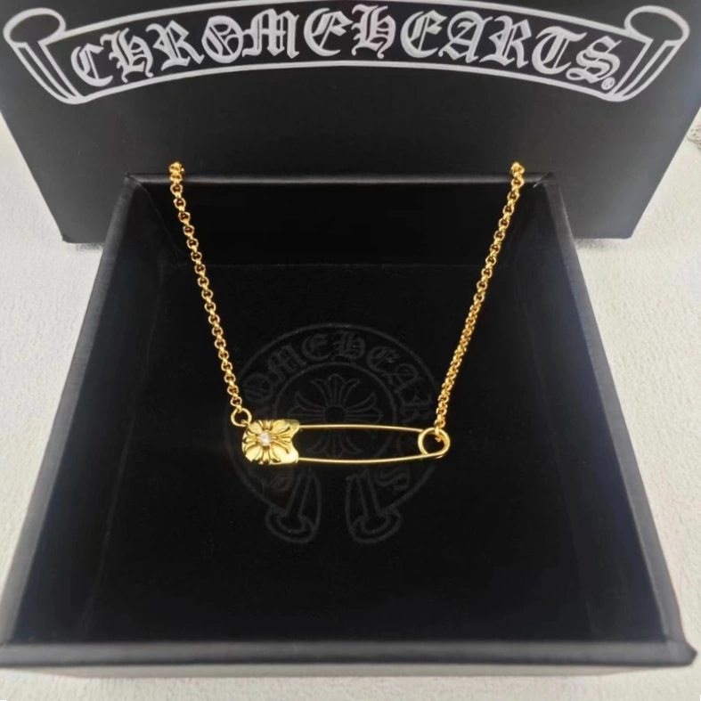 Compact Chrome Hearts Necklaces 242733