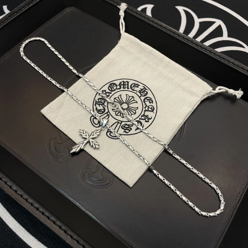 Casual Chrome Hearts Necklaces 242705