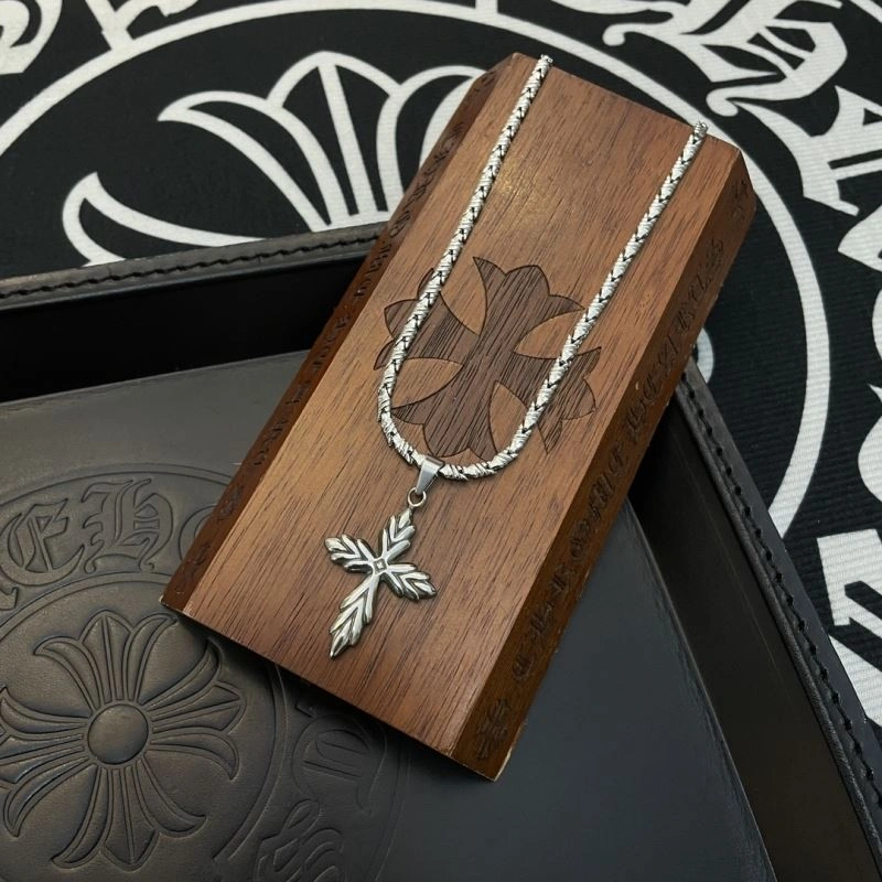 Casual Chrome Hearts Necklaces 242705