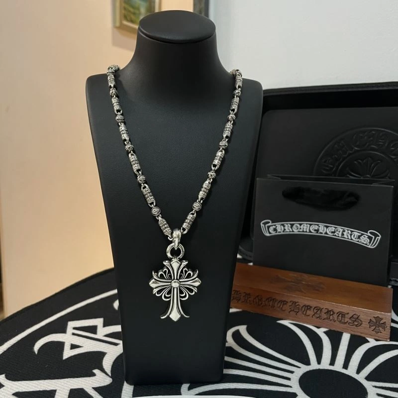 Seasonal Chrome Hearts Necklaces 242719