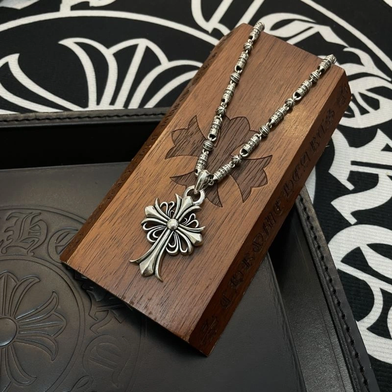 Seasonal Chrome Hearts Necklaces 242719