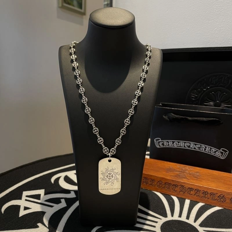 Bright Chrome Hearts Necklaces 242712