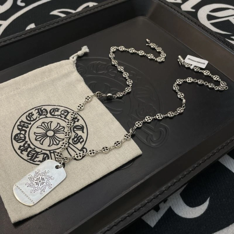 Bright Chrome Hearts Necklaces 242712