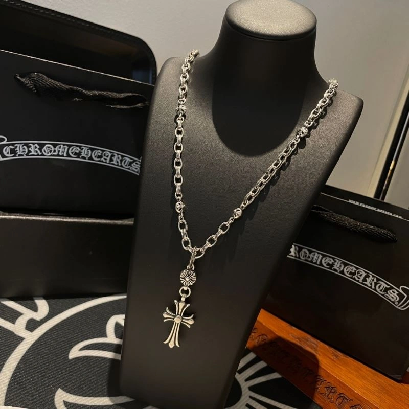 Modern Chrome Hearts Necklaces 242690