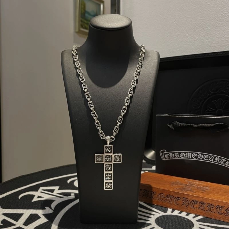 Flexible Chrome Hearts Necklaces 242671