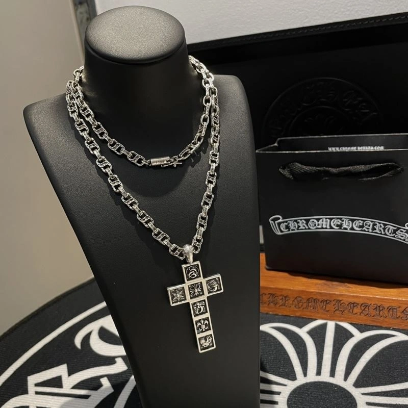 Flexible Chrome Hearts Necklaces 242671