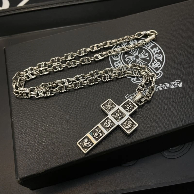 Flexible Chrome Hearts Necklaces 242671
