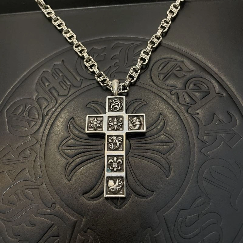 Flexible Chrome Hearts Necklaces 242671
