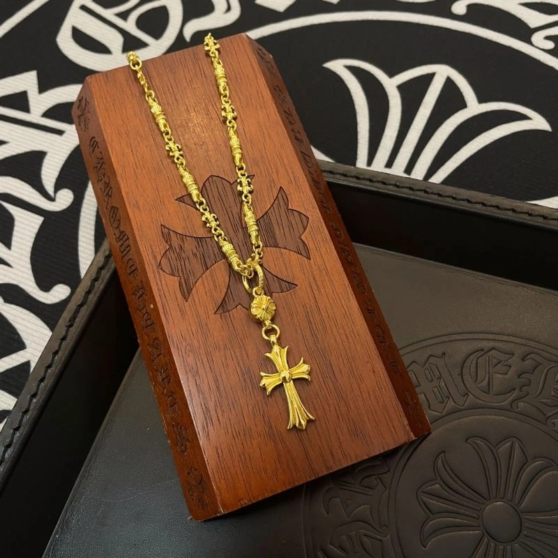 Snug Chrome Hearts Necklaces 242673