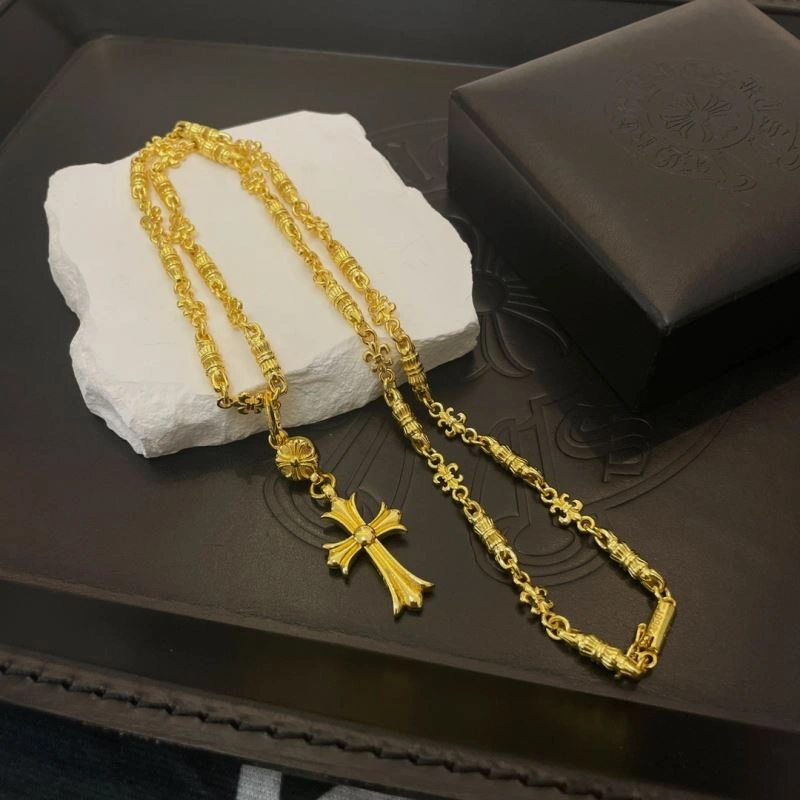 Snug Chrome Hearts Necklaces 242673